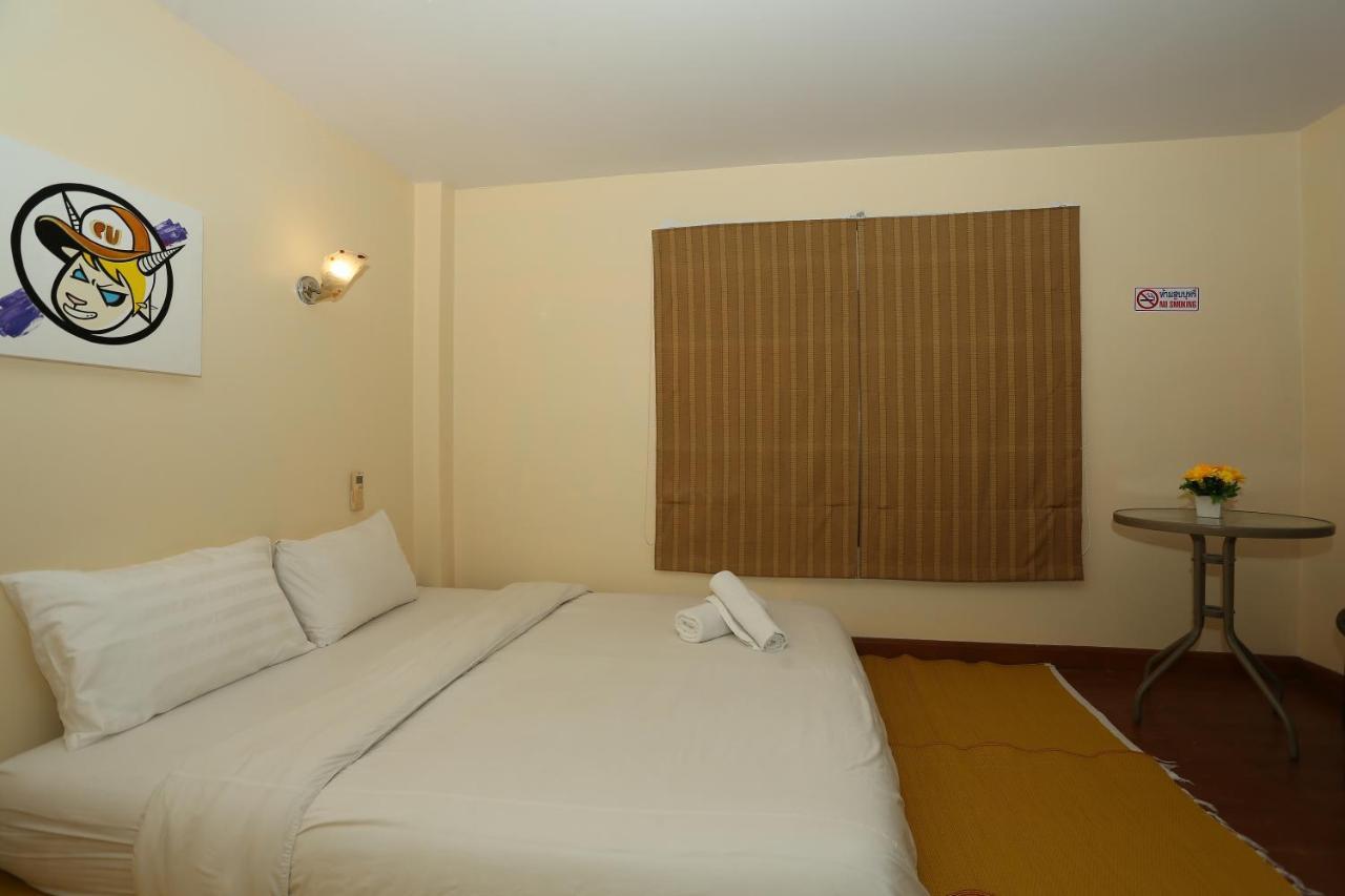 Zodiac Hotel Patong ภายนอก รูปภาพ