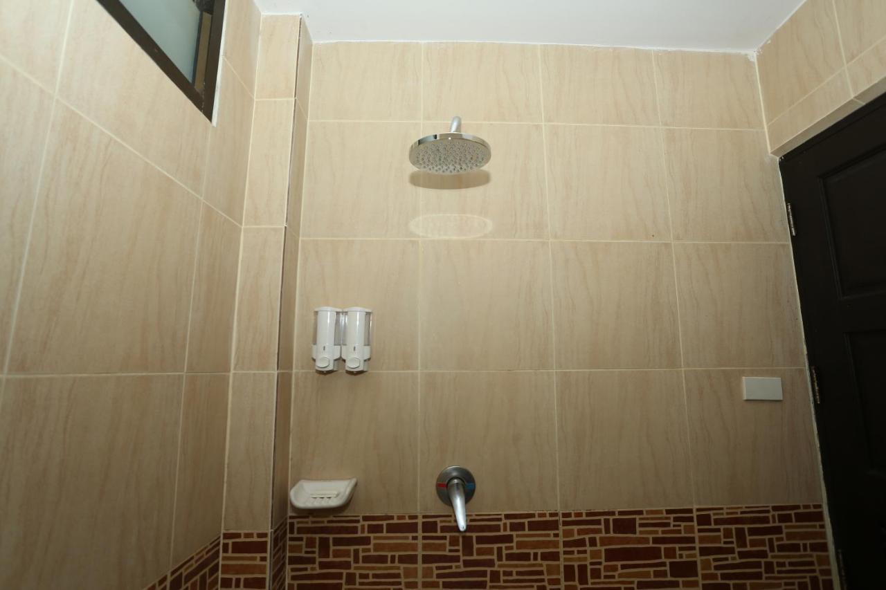 Zodiac Hotel Patong ภายนอก รูปภาพ